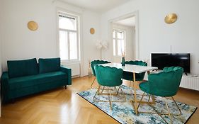 City Stay Vienna - Volkstheater